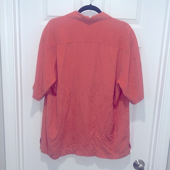 TOMMY BAHAMA Bedarra Gardens SS 100% Silk Shirt Santa Ana Men’s Size Medium - Picture 11 of 11